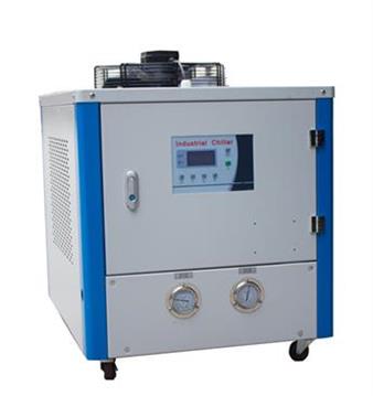 上海油溫機(jī)廠家,	工業(yè)油溫機(jī)，高溫油式模溫機(jī)